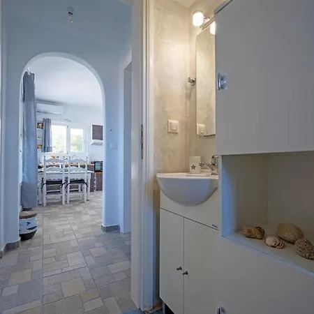 Molos Sea View House - Paros Greece Ferienhaus *