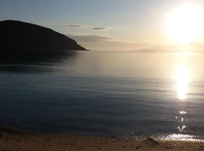 Nyaraló Molos Sea View House - Paros Greece *