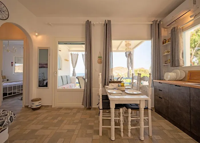 Molos Sea View House - Paros Greece
